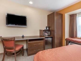 Microtel Inn & Suites By Wyndham ベローナ 部屋 写真